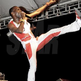 Winston Sill / Freelance Photographer
Gleaner's  Icons Concert, heldat South Parade, Downtown Kingston on Saturday night July 28, 2012.