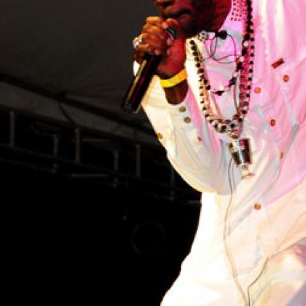 Winston Sill / Freelance Photographer
Gleaner's  Icons Concert, heldat South Parade, Downtown Kingston on Saturday night July 28, 2012.