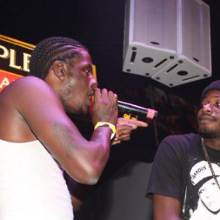 aidonia-performs-at-famous