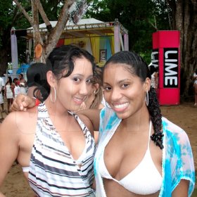 Kellie Chen (left) and Ashley Hastings-Robinson are  spotted for a close-up at Smirnoff Daydreams, part of the Smirnoff Dream weekend on Saturday July 30, at Long Bay Beach, Negril.