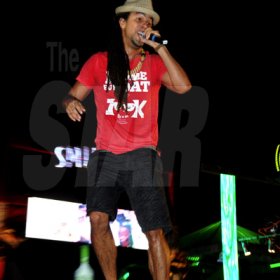 Winston Sill / Freelance Photographer
Bacchanal Jamaica Fridays final fete sponsored by Digicel and featured Kes The Band, held at Mas Camp, Stadium North, on Saturday night March 23, 2013.