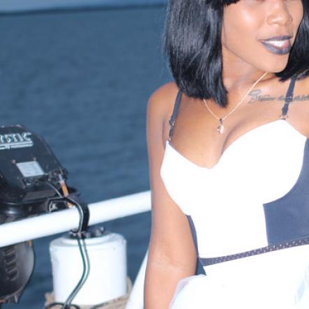 Bikini Sundayz, the Boat Ride (Photo highlights)
