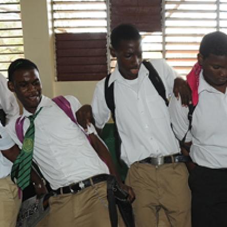 Ian Allen/Photographer
Champs 100 celebration at Calabar High School.