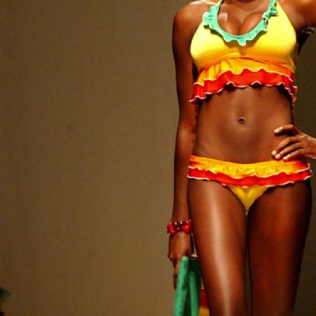 Winston Sill / Freelance Photographer
Pulse International presents Caribbean Fashion Week (CFW) 2009, Fashion Shows,held at the National Indoor Sports Centre (NISC), Independence Park on Friday night June 12, 2009.