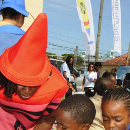 Gladstone Taylor / Photographer

after school event for children from basic schools chosen by the national child month committee from downtown kingston. held at the Gleaner's parking lot along east street.