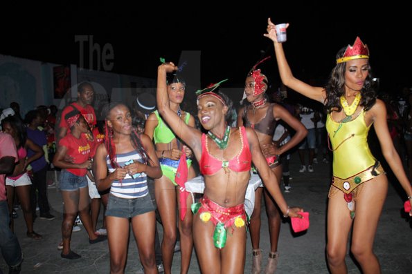 Magnum Downtown Carnival party (photo highlights)
