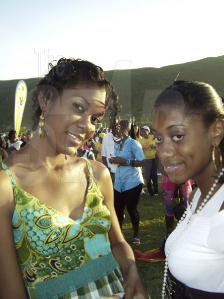 Venice Allen (left) and Mickalia Peck are enjoying the S-O-N, or is it the sun?