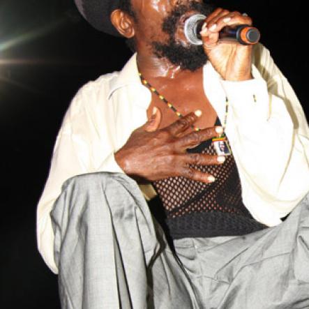 Publication: Daily Star
Photo by Noel Thompson

Cocoa T has his audience at his command, at Reggae Sumfest International NIght last Friday (July 24, 2009) in Catherine Hall, Montego Bay.
