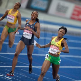 womens-400m-hurdles-final-win-35