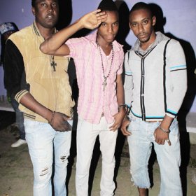 Anthony Minott/Freelance Photographer
DJ Khyda (centre), pose with friends during Link Up Fridayz, 20 Shortwood Road, Grants Pen, St Andrew on Friday, March 2, 2012