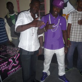 Laranzo Dacres Photo

Dancehall artiste KipRich (right) and long-time friend Bengy at Macka Diamond's birthday party, held at Little Copa Club, in Bullbay.