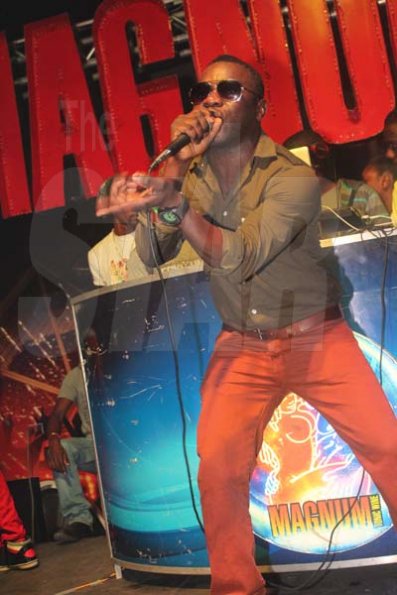 Anthony Minott/Freelance Photographer
MC Nuffy
Scenes during a Magnum All Stars Million Dollar Face-off at Famous Night Club in Portmore last Thursday, December 5, 2013.