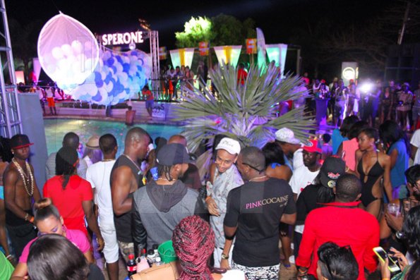 MAPS Pool party (Photo highlights)