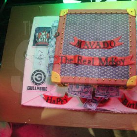 Mavado's birthday cake