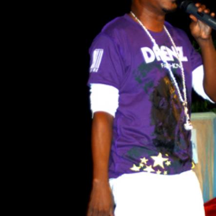 Winston Sill / Freelance Photographer
Unxpected Projexz present Mi Nah Laugh, the comedy show, held at Courtleigh Auditorium, St. Lucia Avenue, New Kingston on Sunday night February 28, 2010.