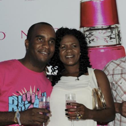 Publication: The STAR
Sheena Gayle photo

The high-end Nuvo affair in Montego Bay and it drew out the high rollers in entertainment to celebrate the official launch in the second city. (L-R) Renowned party promoter Andre 'Pnut'Brown, entertainer Lady Saw, Nuvo's John Vasquez and 'certifed diva' entertainer Tifa.