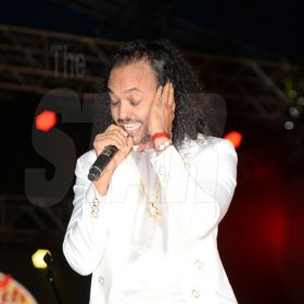 Sanjay performing at at Reggae Sumfest Dancehall Night 2017