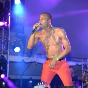 Dexta Daps performing at Reggae Sumfest Dancehall Night 2017