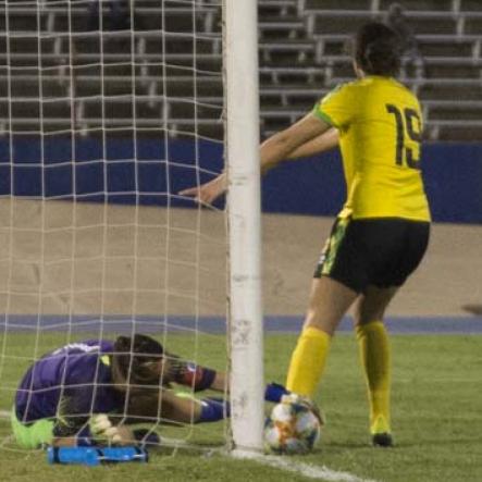 Gladstone Taylor/Multimedia Photo EditorClaudia Soto , Chile's Goalkeeper behind the goal line after saving corner kick taken by Jamaica's Marlo Sweatman in the Womens International friendly between Jamaica and Chile at the National Stadium on Thursday February 28, 2019.Reggae Girlz