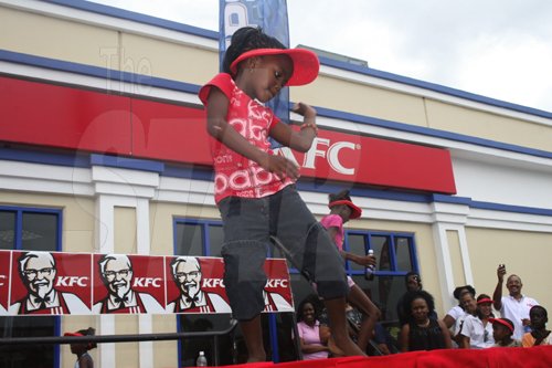 Anthony Minott/Freelance Photographer
KFC-sponsored Digicel Rising Stars Road Show for the top two contestants at the Oasis Plaza branch of KFC, in Spanish Town on Staurday, September 5, 2009.