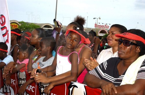 Winston Sill / Freelance Photographer
Digicel Rising Star final three performs on KFC concert and treat for children from places of safety, held at KFC, Portmore Mall on Saturday August 29, 2009.