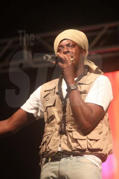 Anthony Minott/Freelance Photographer
Richie Spice
during a Rumbar Road Flex Stage show at the New Kingston Golf Academy, last Thursday, August 1, 2013.