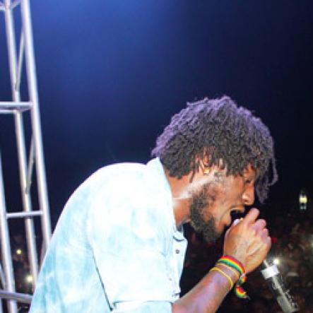 Anthony Minott/Freelance Photographer
Highlights from Rumbar Chug it at Sugarman's Beach in Helshire that featured dancehall artiste Aidonia last Sunday.