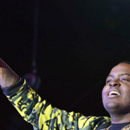 Ian Allen/Photographer
Sean Kingston performs at Shaggy and Friends Concert