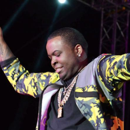 Ian Allen/Photographer
Sean Kingston performs at Shaggy and Friends Concert