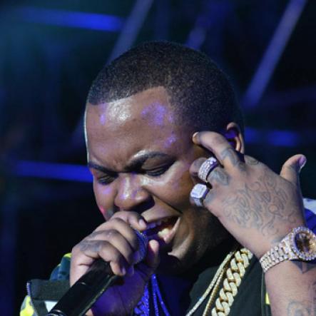 Ian Allen/Photographer
Sean Kingston performs at Shaggy and Friends Concert