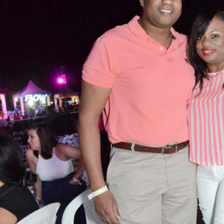 Ian Allen/Photographer
Shaggy and Friends in Concert

Subtly is key for this happy couple. Ryan Parkes chose to wore a cool salmon, while his wife Opal puts a twist of fashion in her outfit and matches in a salmon and white striped top.