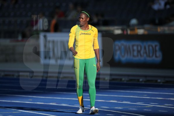 CARIBE-womens-100m-relay-semis-1